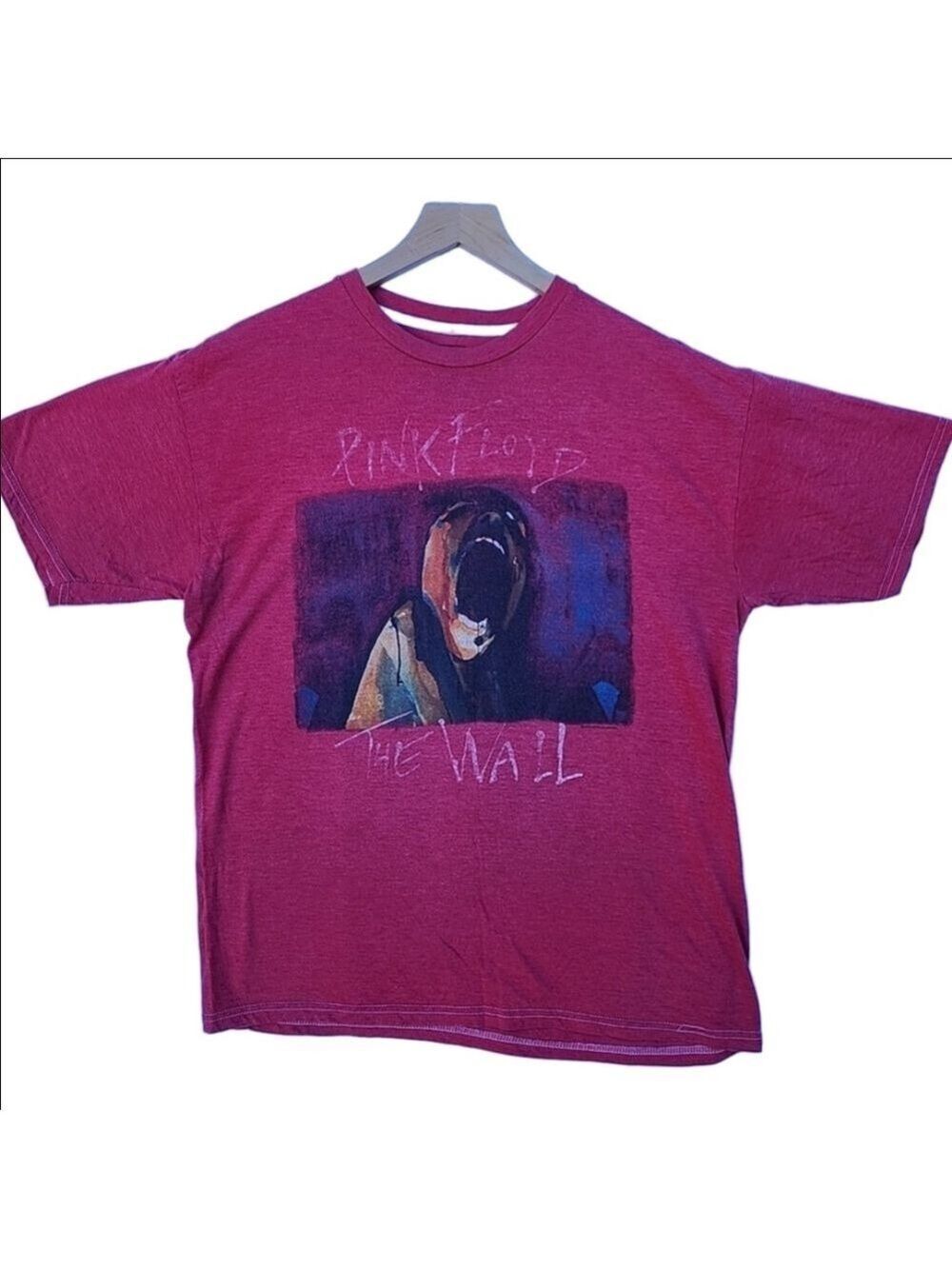 PINK FLOYD "THE WALL" VINTAGE TOUR SHIRT 2010 Red Size Large